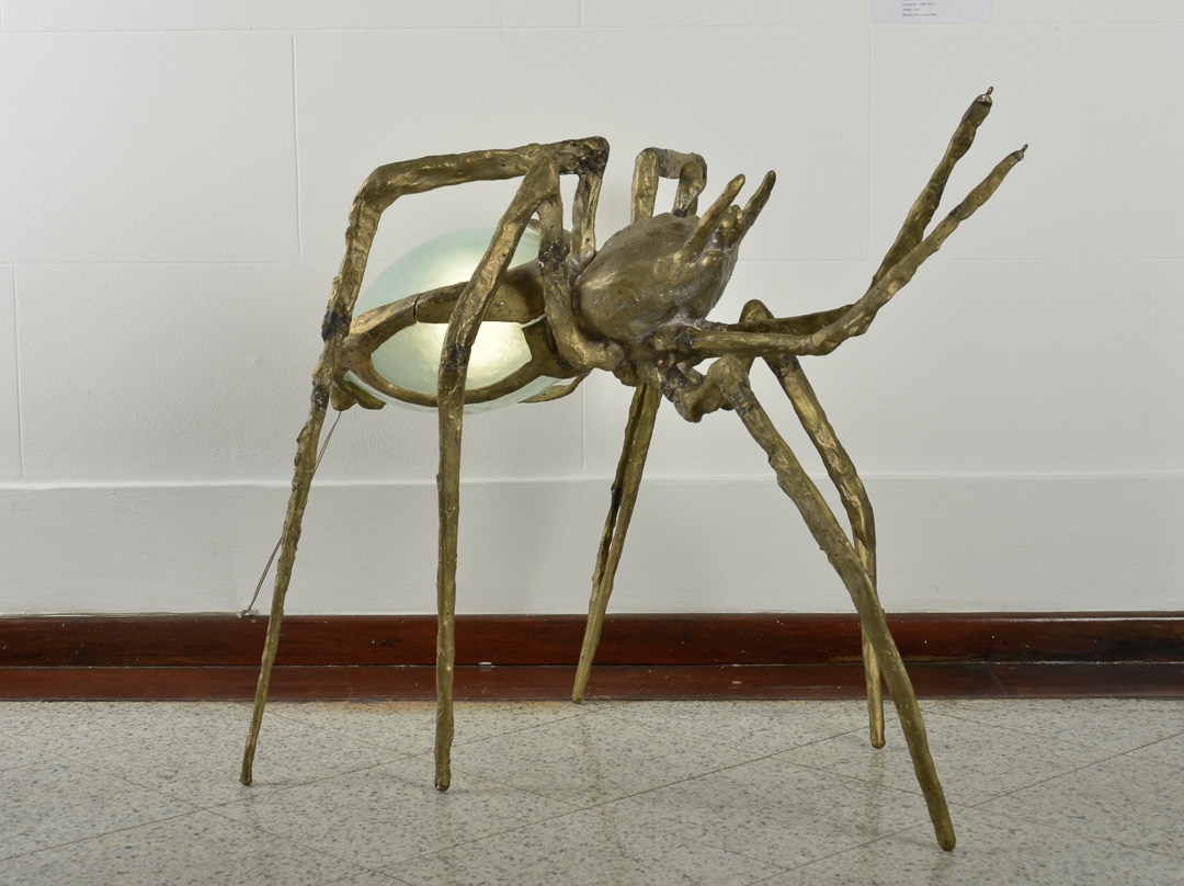 Gustavo Beckelmann, Araña, s/f Bronce a la cera perdida, vidrio 76 x 86 x 70 cm © Fernando Franceschelli