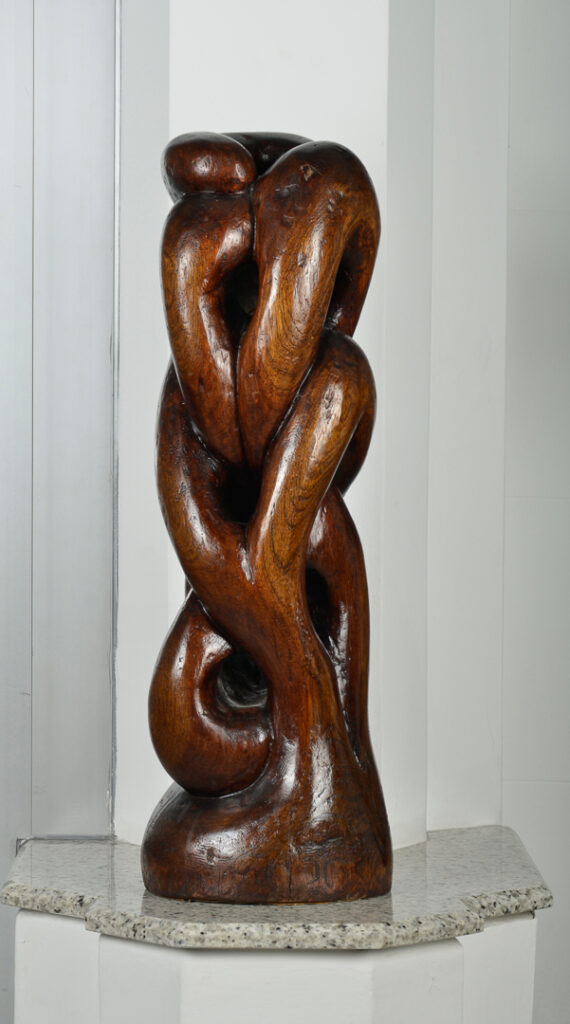 José Laterza Parodi, Sin título, s/f Escultura en madera 68 x 22 x 22 cm © Fernando Franceschelli